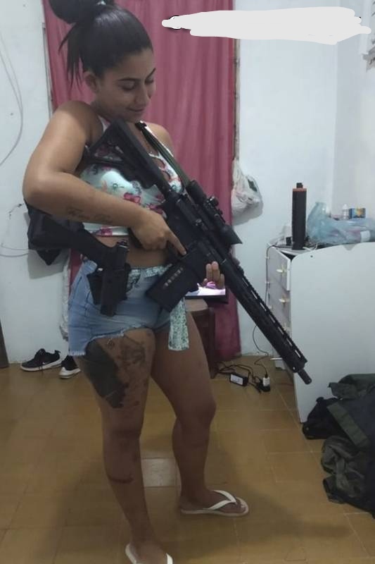 Hot Female Criminal Killed by Police