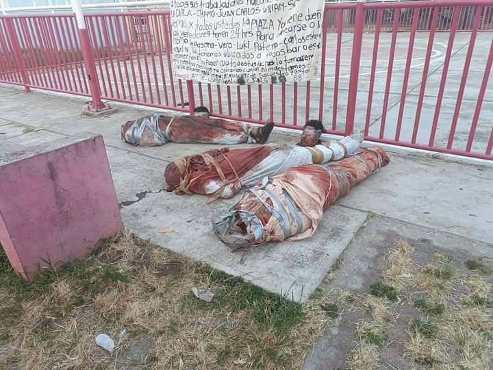 In Tabasco they leave 3 bodies in front of the "Agustín Díaz del Casti