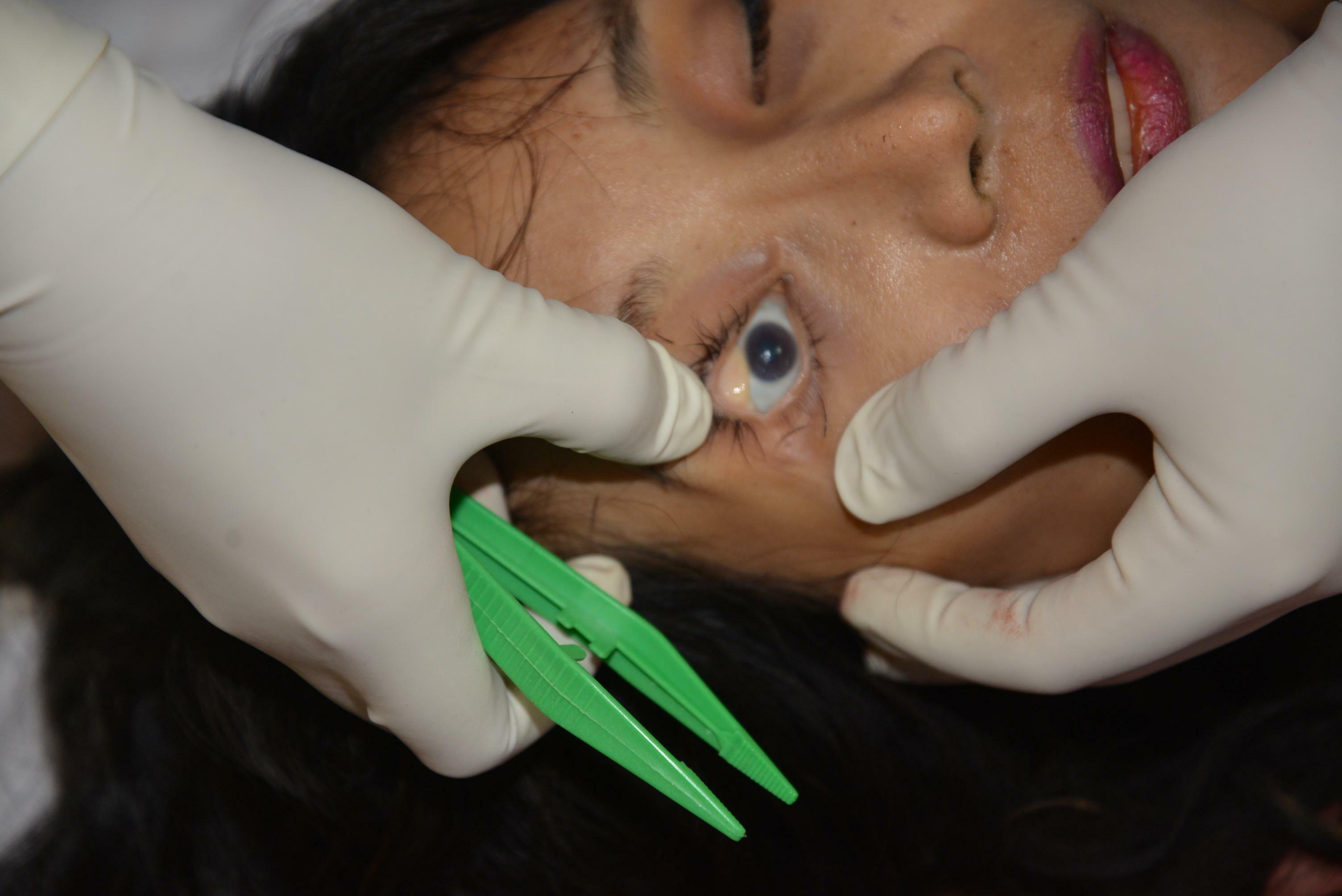 Chinese Mistress Stabbed To Death By Lover.