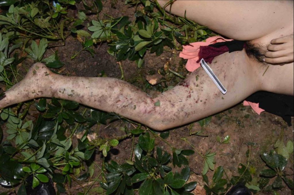 (Uncensored).Chinese Woman Stripped Naked And Brutally Murdered