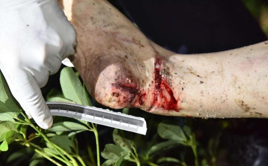 (Uncensored).Chinese Woman Stripped Naked And Brutally Murdered