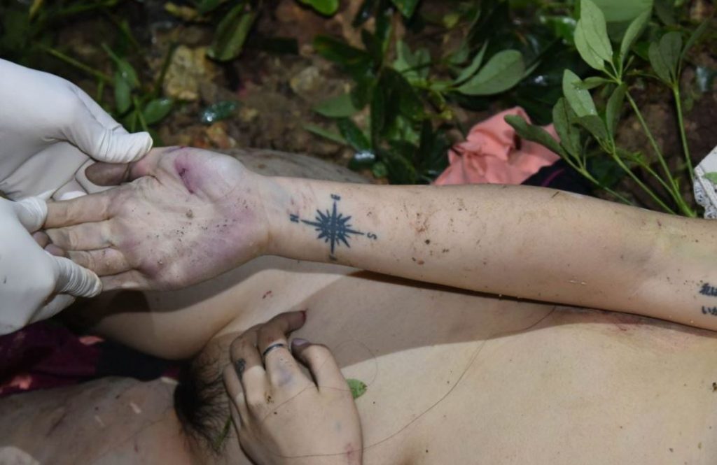 (Uncensored).Chinese Woman Stripped Naked And Brutally Murdered