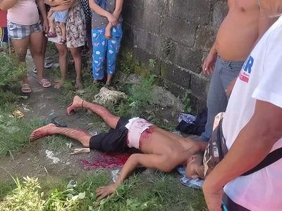 Hungry wife stabs drunk husband in the ass