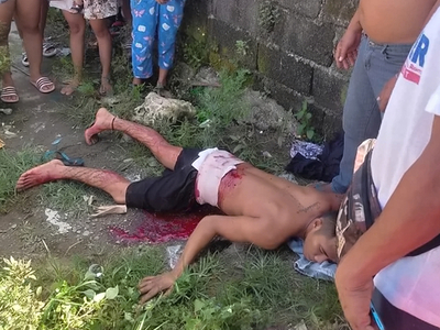 Hungry wife stabs drunk husband in the ass