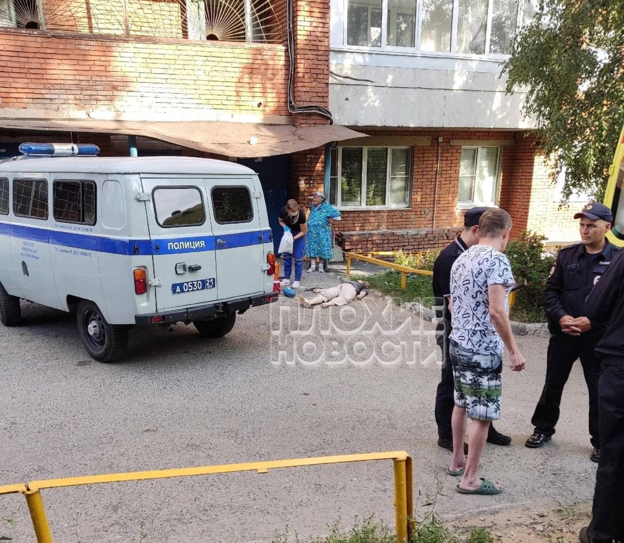 RANDOM GORE PICTURES FROM MURDER TO SUICIDE