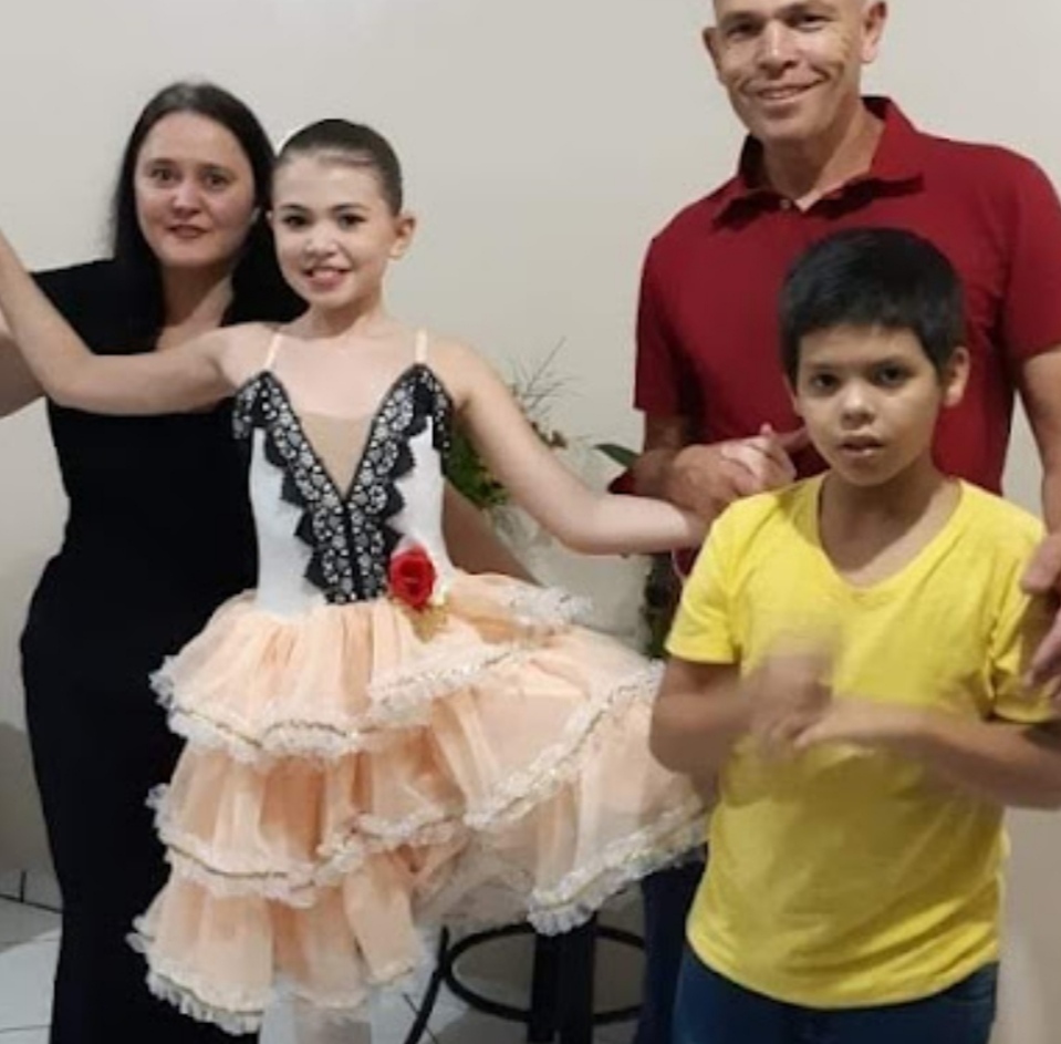 Teenager Shoots And Kills His Family