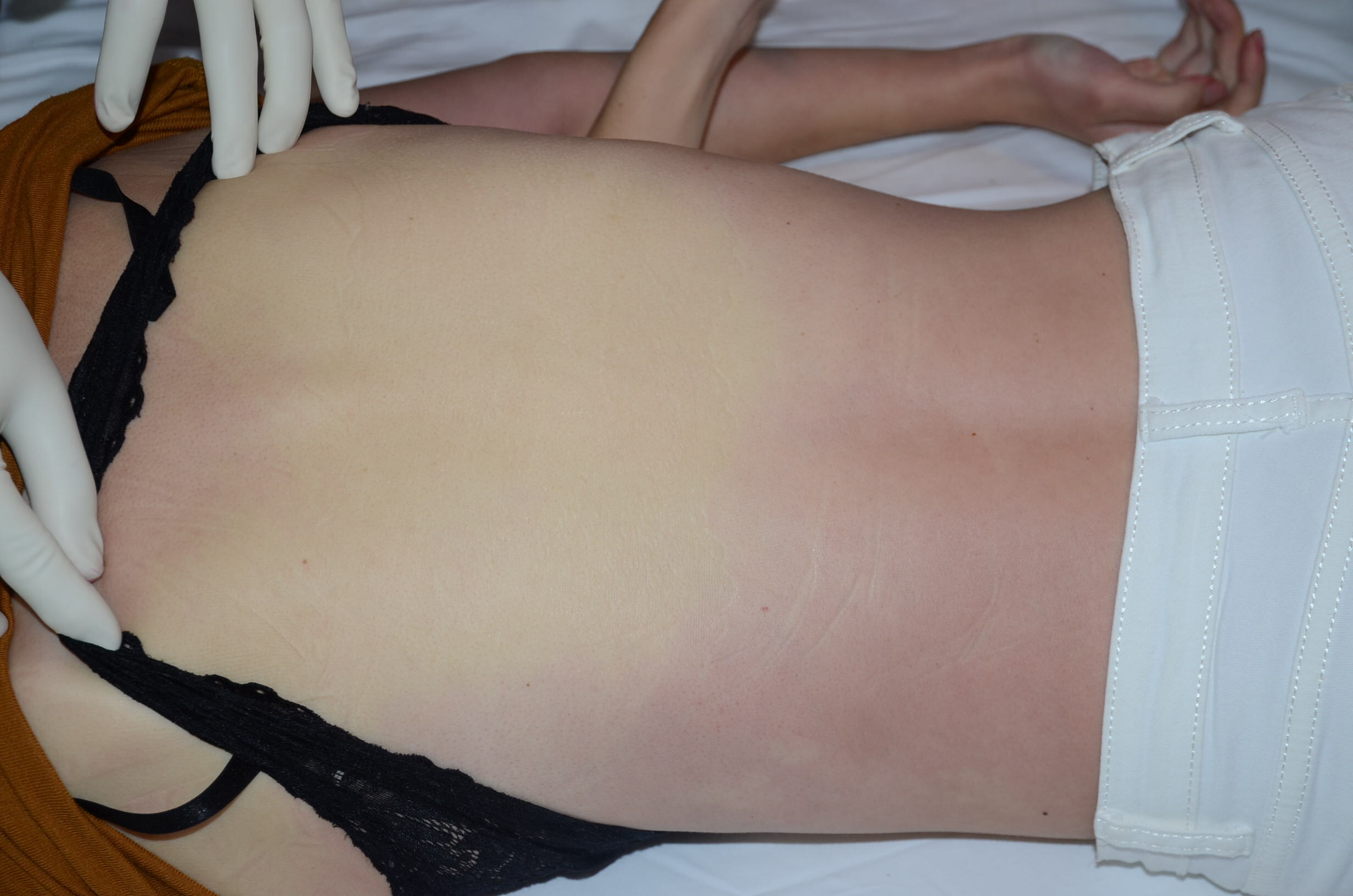 Beautiful Chinese Woman's Poison Suicide