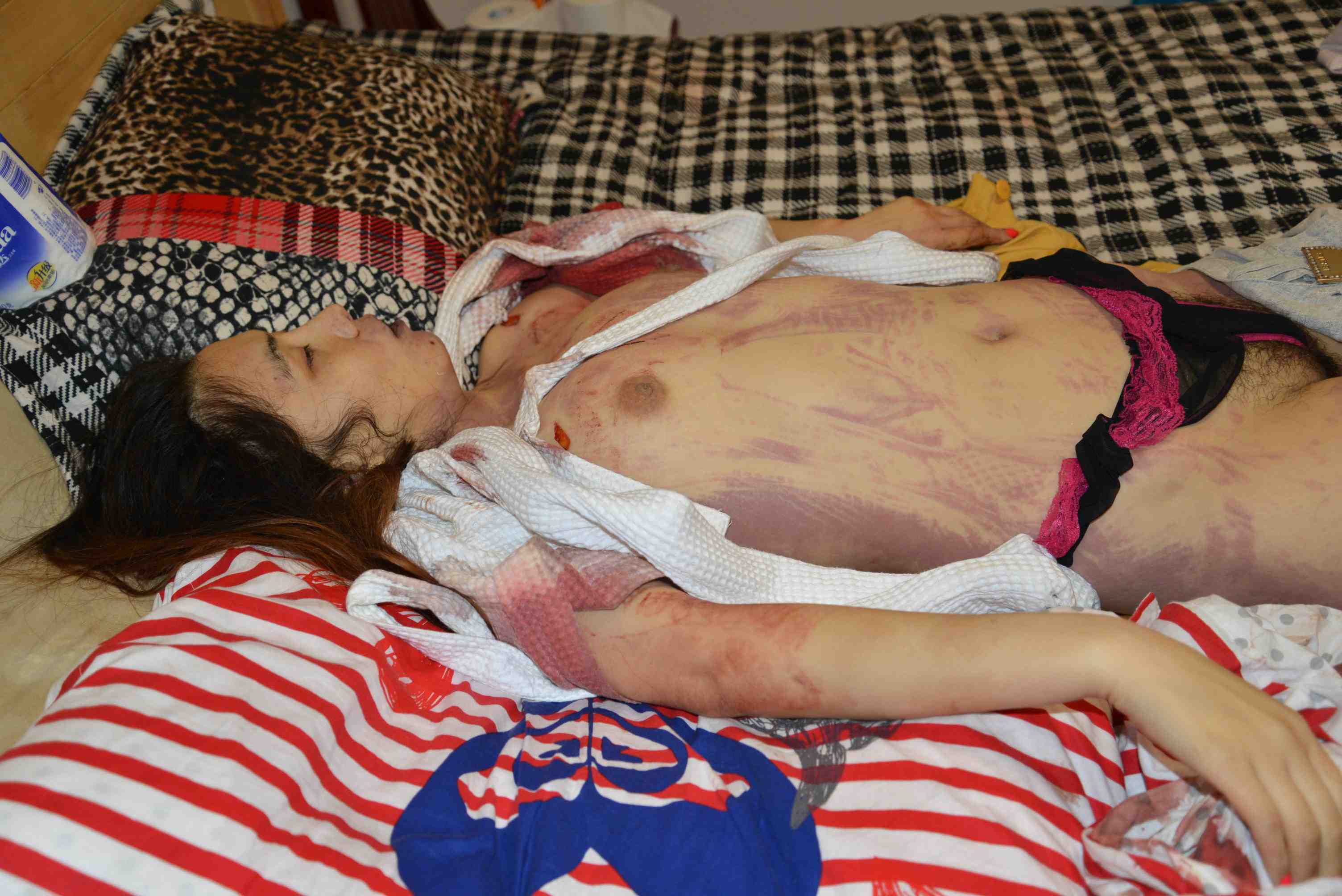 Stabbed Chinese Woman...BRUTAL!!