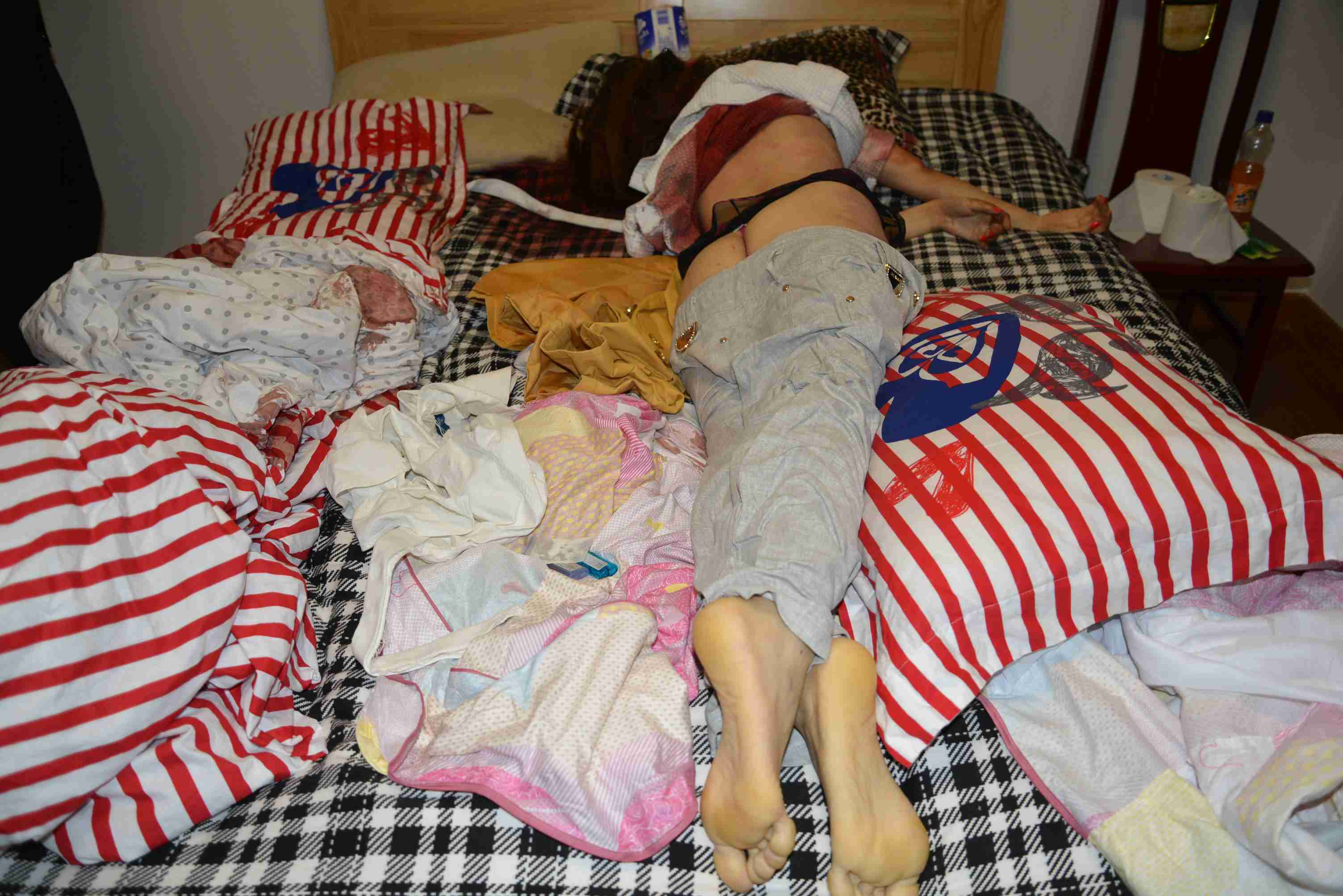 Stabbed Chinese Woman...BRUTAL!!