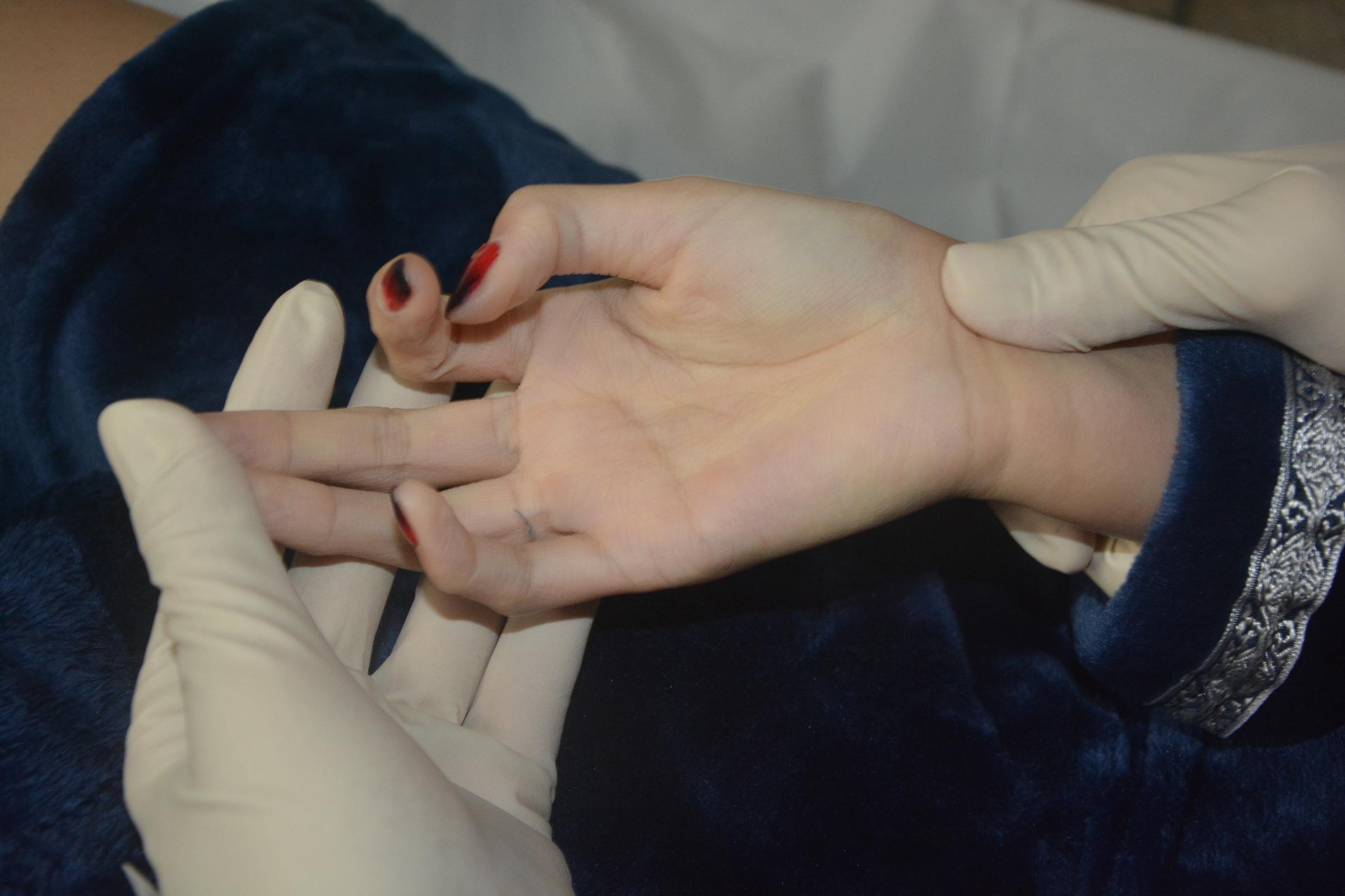 Pretty Chinese girl naked in morgue