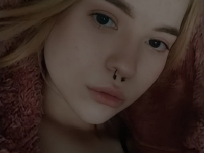 Russian Girl Killed by Ex-Boyfriend 