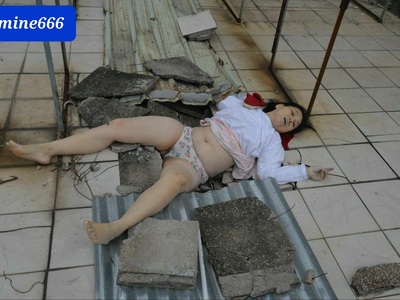 Chinese depressed woman commit suicide by jumping from balcony