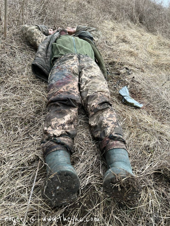 DPR killed some Ukrainian soliders in there Trench