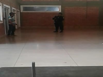 Man get shots by Police 