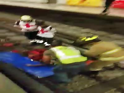 Dead man by the Metro of the City of Mexico. In Mexico called 