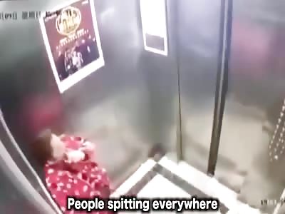 WTF: Corona Infected Chinese Spit To Infect  Others.Why?!!!