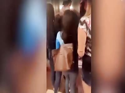 WEED SMOKING GIRLS BEAT UP HOTEL SECURITY GUARD 