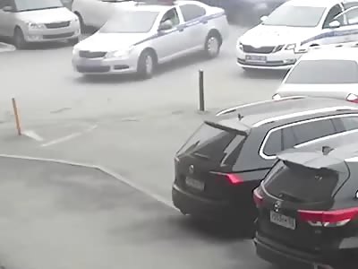 Cop hitched a lift on the BONNET 