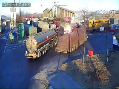 Guy Crushed Between Tanker