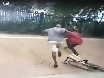 Chasing the daughter's bike thief