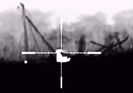 UA sniper using a thermal scope on Russian target