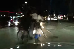 A car hit a cyclist, the cyclist did not win