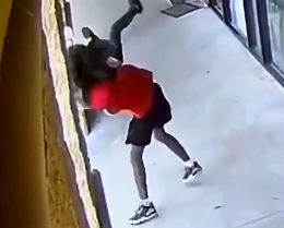 Houston: Woman body slammed & robbed