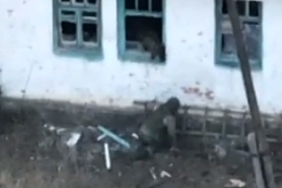 UA artillery/mortars strike at RU near Bakhmutov (extended version)