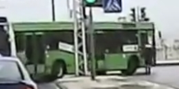 A terrible accident between a pedestrian and a bus in Brest