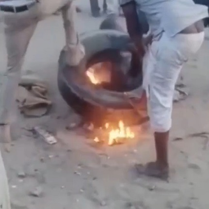 Jungle Justice at its Finest Robber Beaten and Burned Alive