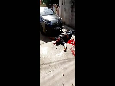 Civilian policeman and murdered by militiamen in Rio de Janeiro, 