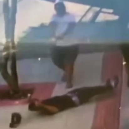 Cold Blooded Street Execution Caught On CCTV