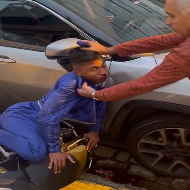 LOL: Wannabe Thieves Meet Karma Face-First