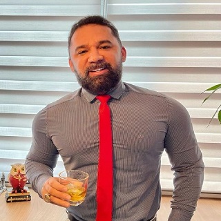 Shotgun At Close Range (Full)