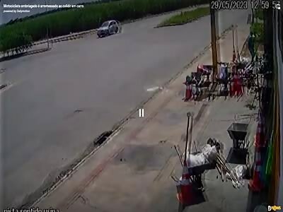 brutal accident with biker