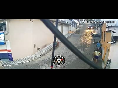 Driver loses control, jumps out of moving car.