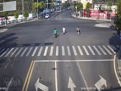 It is not convenient to cross with red