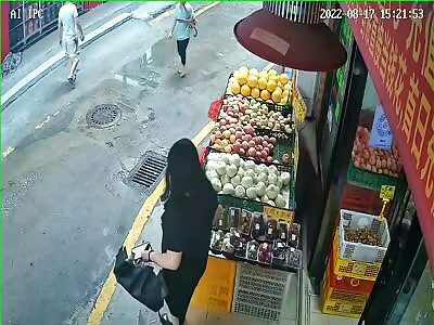 The spectators are immutable