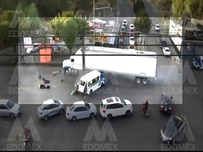 Trailer hits public transport and gets people to fly in Mexico