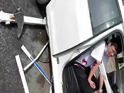 Car accident in China results in chest piercing