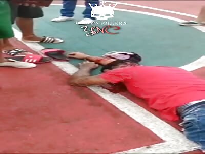 YOUNG MAN CHASE DOWN  AND SHOT MULTIPLE TIMES IN ECUADOR