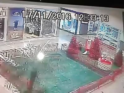 Police officer injured 