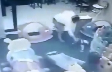 Father of the Year beats his Little Son in Public