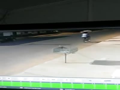 Biker Not Paying Attention Rams Dudes Ass