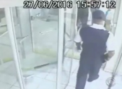 Security Guard had Enough Takes out His Gun Shoots Guy Over Argument