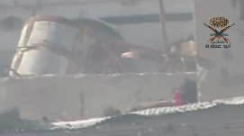 Man goes into Convulsions after taking Sniper Hit to the Head 