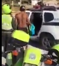 LOL: Future QB Lobs a Rock at Suspects Head Knocking Him Out