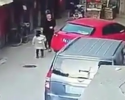  Neighbor Hacks Into 6yo Girls Face With Cleaver