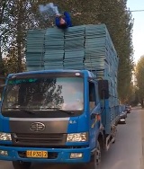 Worker Sizzles on Top of Truck From Electrocution 