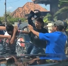 Dude Makes Short Work of Road Rager